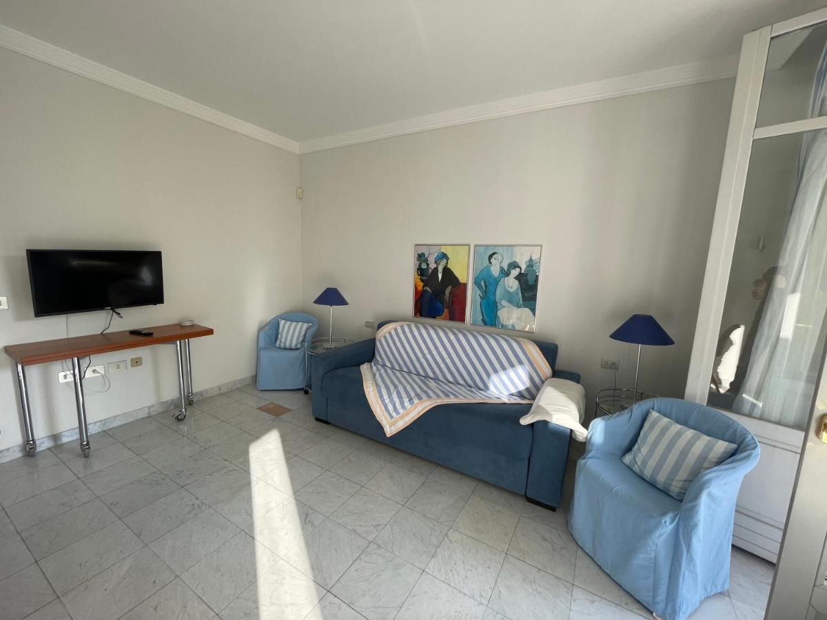 Ville Lago Lugano Porto Ceresio Exterior photo