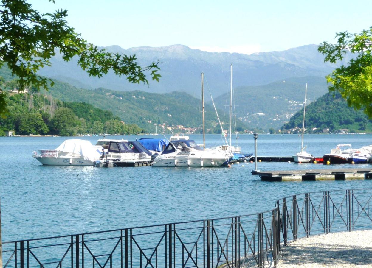 Ville Lago Lugano Porto Ceresio Exterior photo