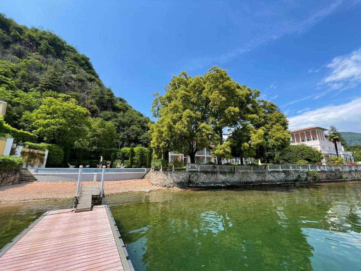 Ville Lago Lugano Porto Ceresio Exterior photo